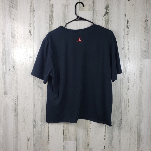 Nike dri-fit Air Jordan custom crop short sleeve tshirt women's size XL - Picture 3 of 7